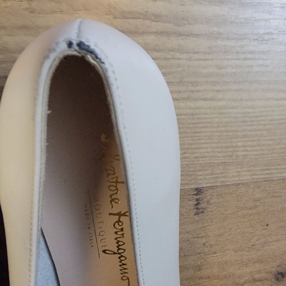 Salvatore Ferragamo Boutique Heels - Picture 12 of 14